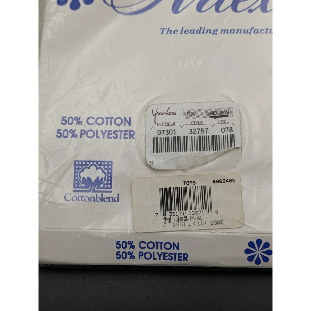Vintage Tablecloth Artex‎ Home Products Bone White Oval 78x102 50/50 Cotton Poly